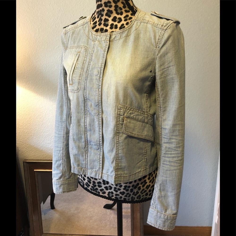 Blue and white pinstriped cotton jacket